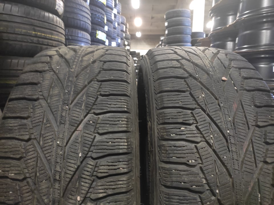 lamellrehv Nokian Hakkapeliitta R2 SUV