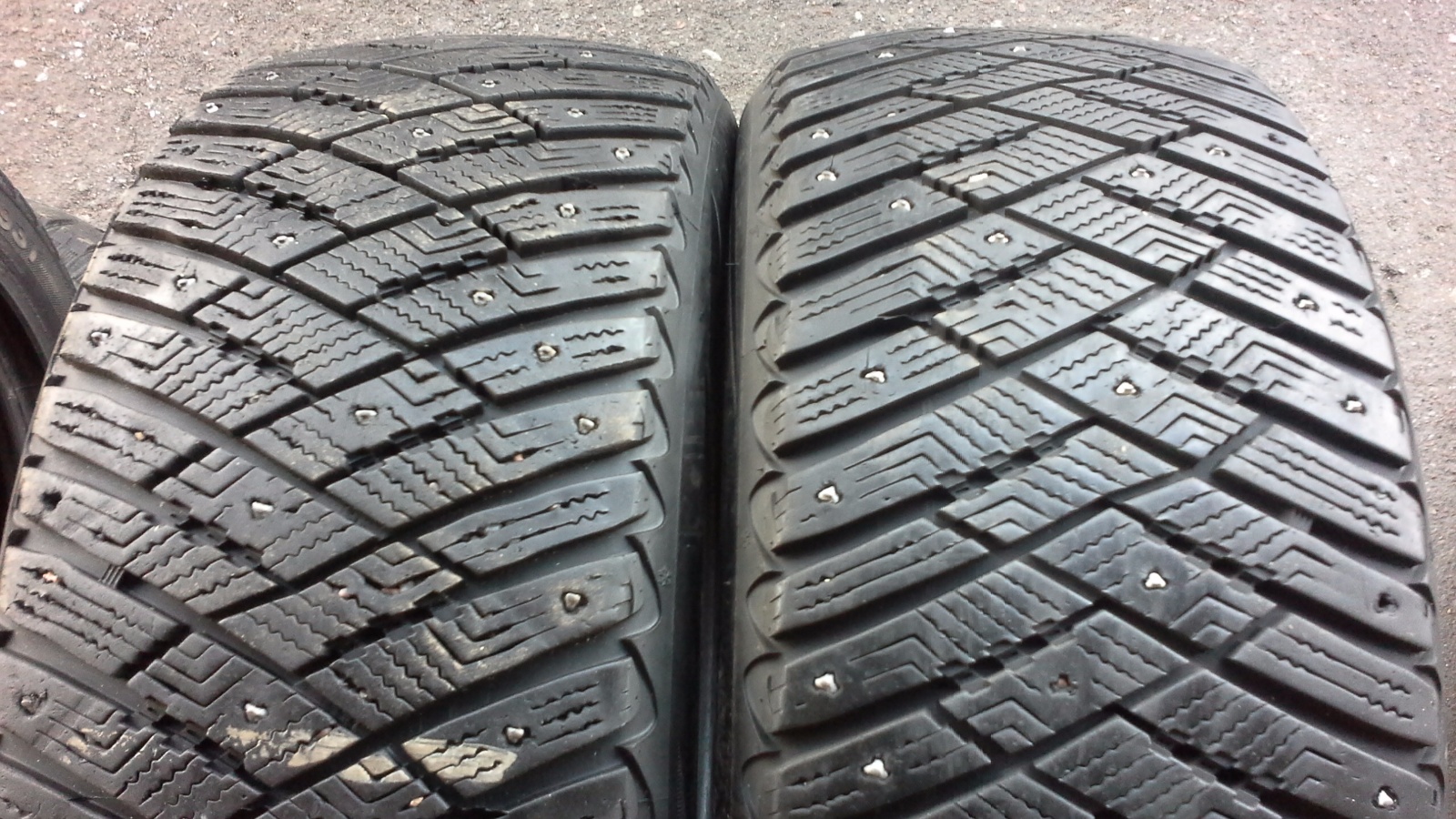naastrehv Goodyear Ultra Grip Ice Arctic