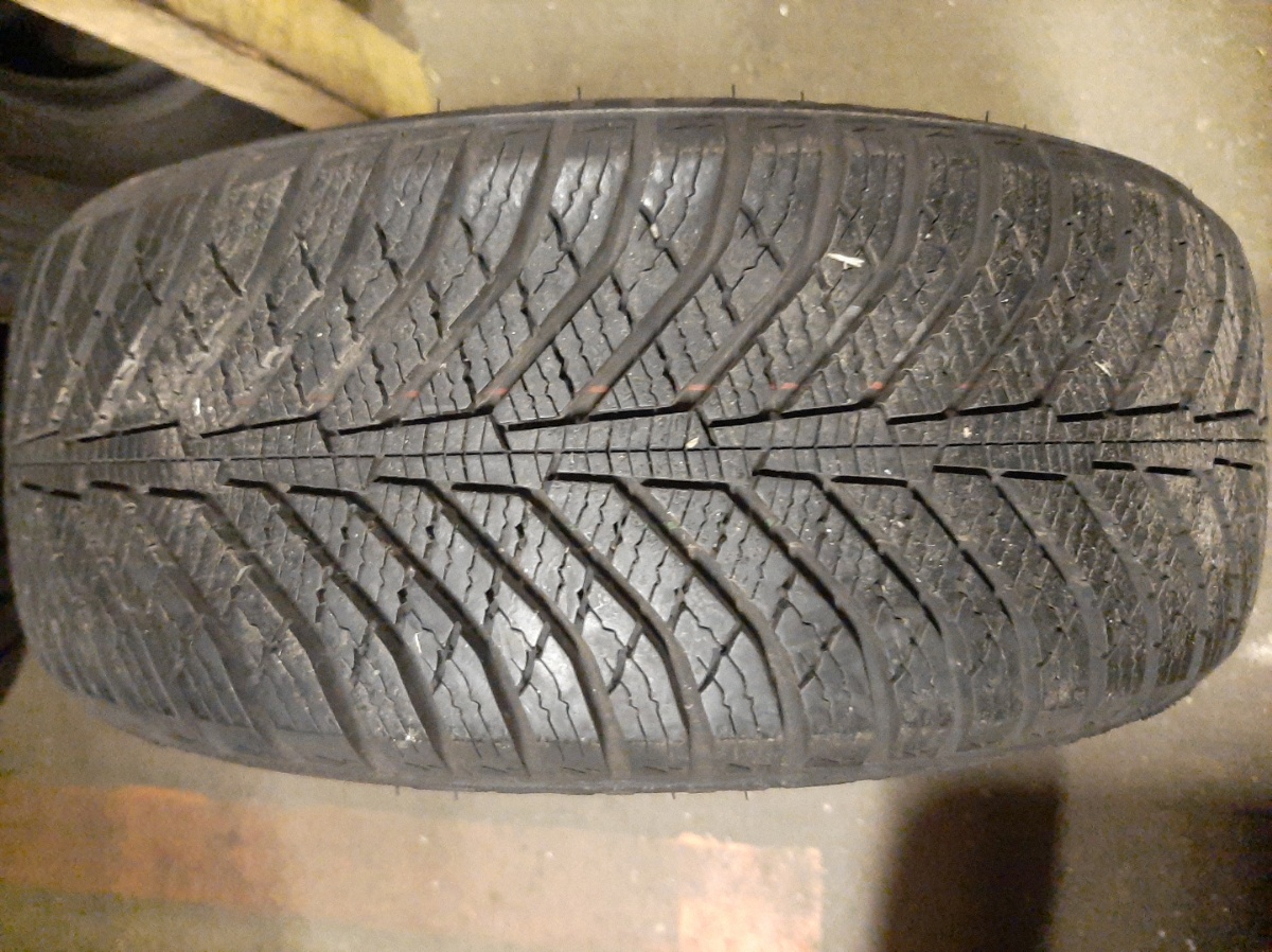 lamellrehv Kumho Solus HA 31