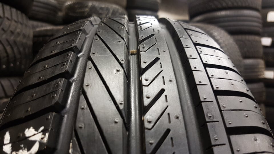 suverehv Goodyear DuraGrip