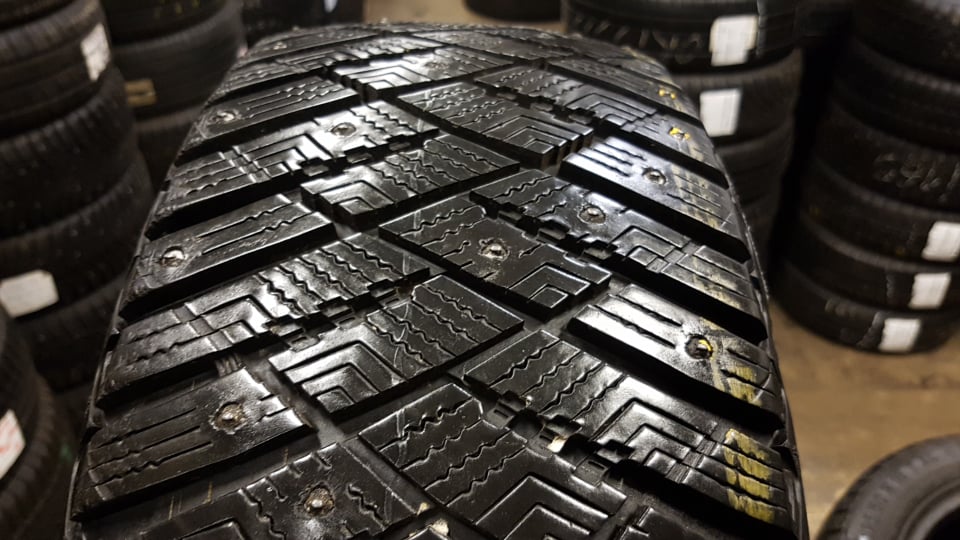naastrehv Goodyear Ultra Grip Ice Arctic