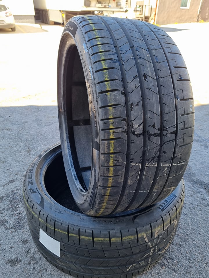 suverehv Pirelli P ZERO THE HERO