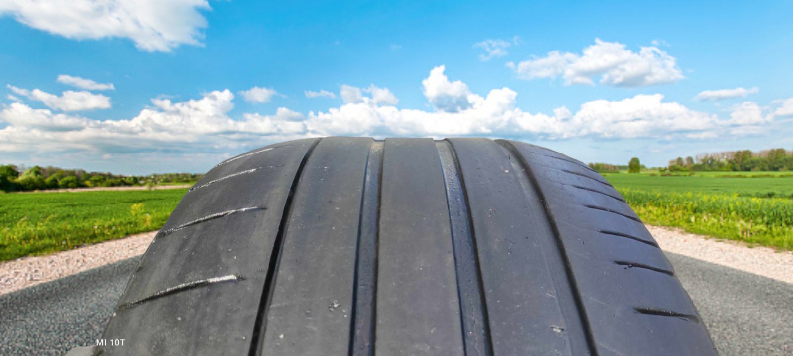 suverehv Pirelli P ZERO