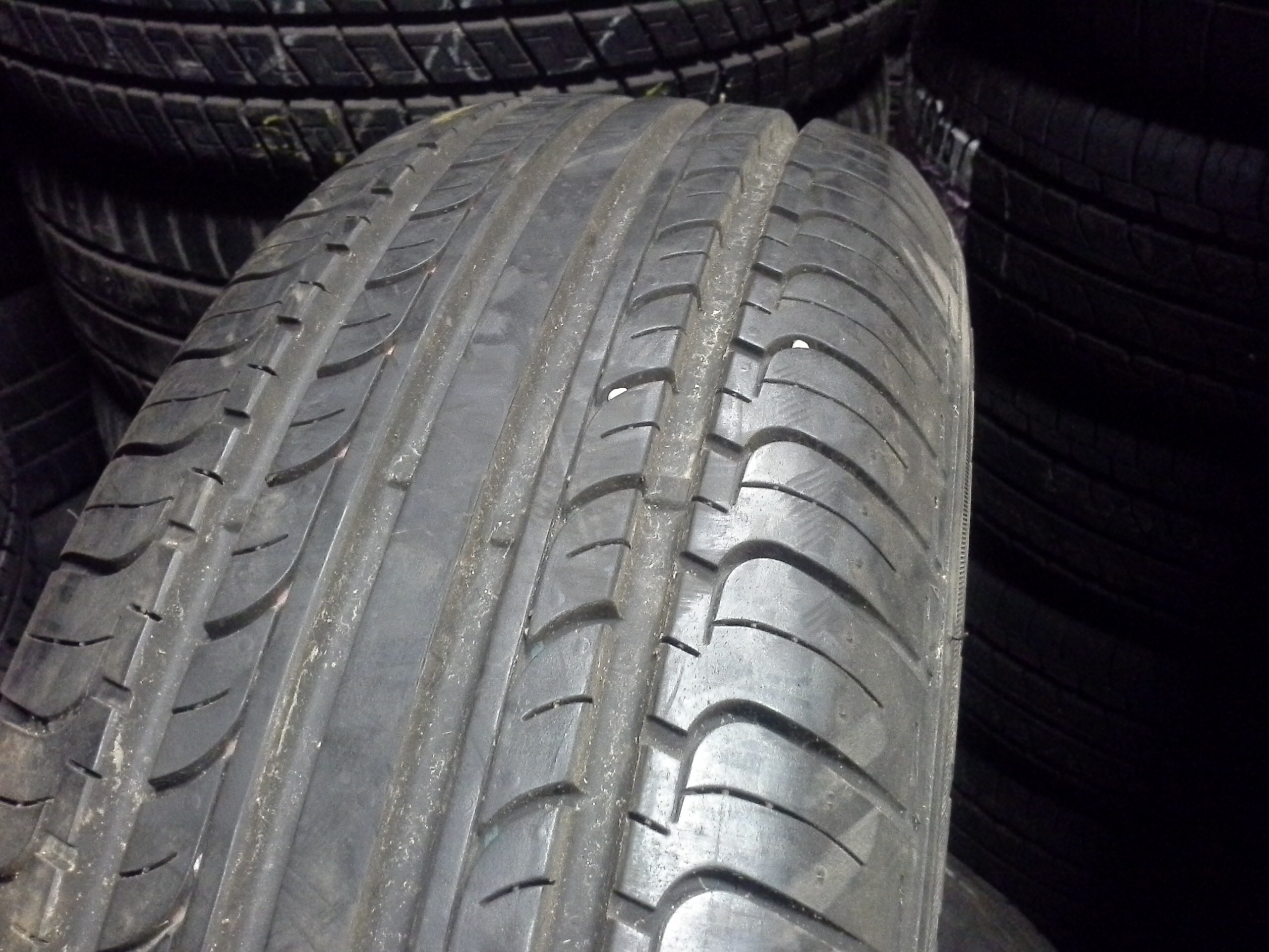 suverehv Hankook Optimo K415
