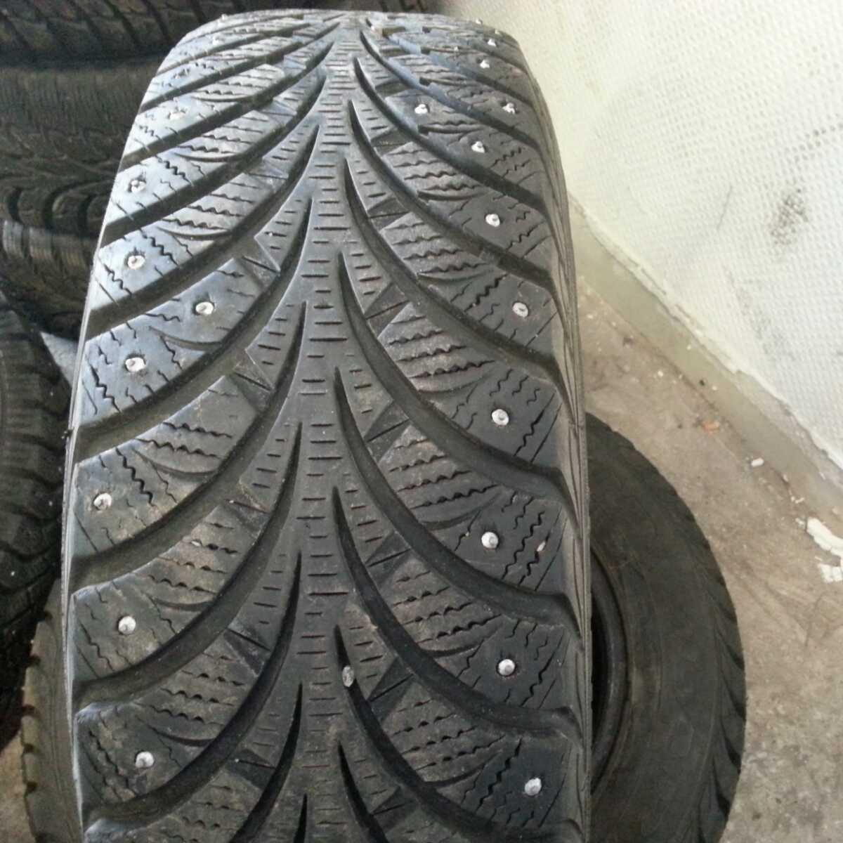 naastrehv Goodyear Ultra Grip Extreme