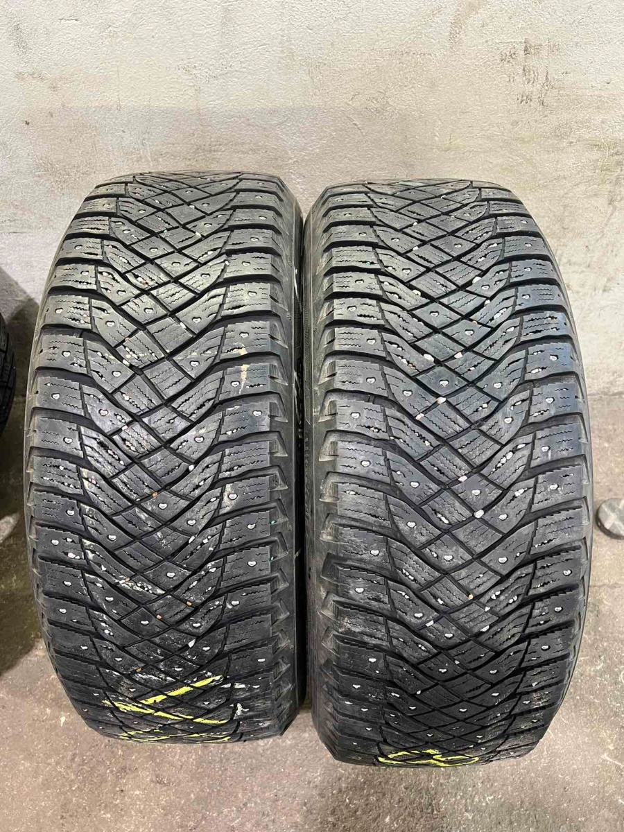 naastrehv Goodyear Ultra Grip Ice Arctic 2