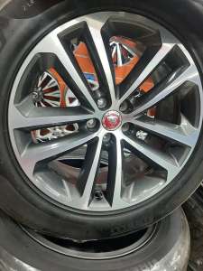 valuveljed Jaguar Original